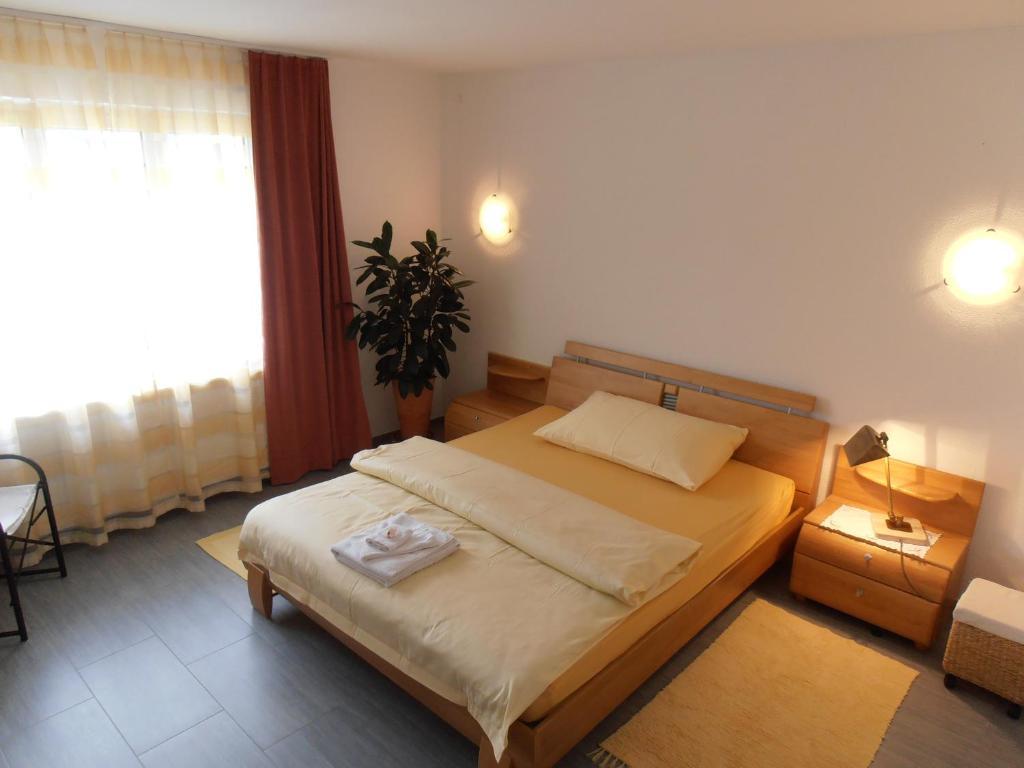 Don Camillo Gaestehaus Hörhausen Exterior foto